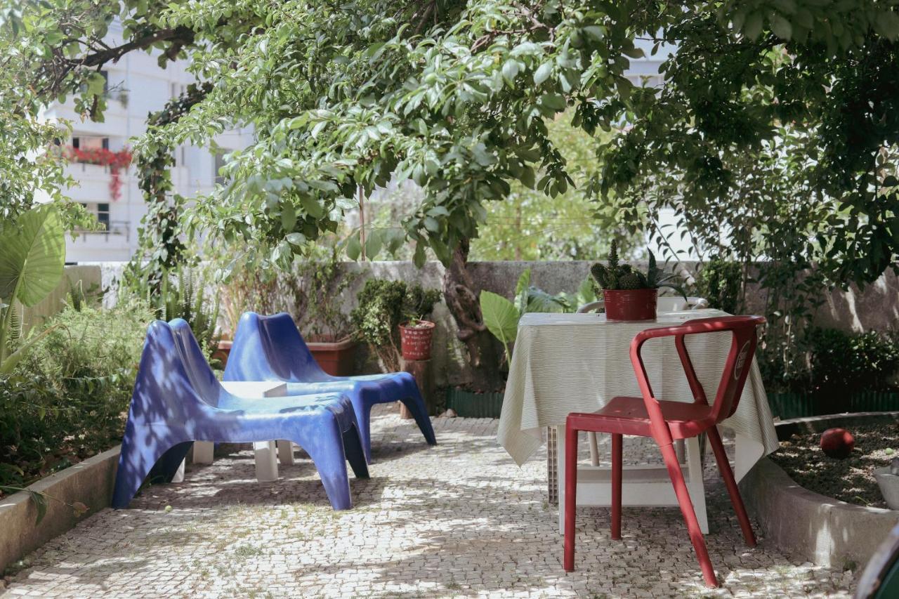 Coimbra Erasmus House - Guest House Bagian luar foto