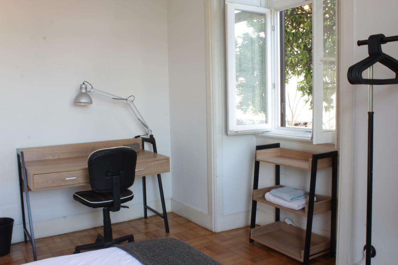 Coimbra Erasmus House - Guest House Bagian luar foto
